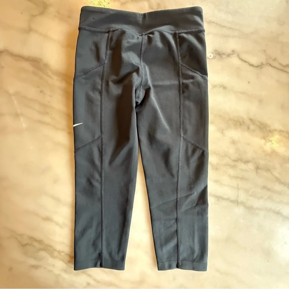 Nike Dri Fit Kids Sz M Dri Fit Crop Sport Legging Pants.